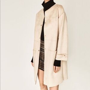 ZARA NWOT faux suede coat. Size Small. Cream/Beige colour.
